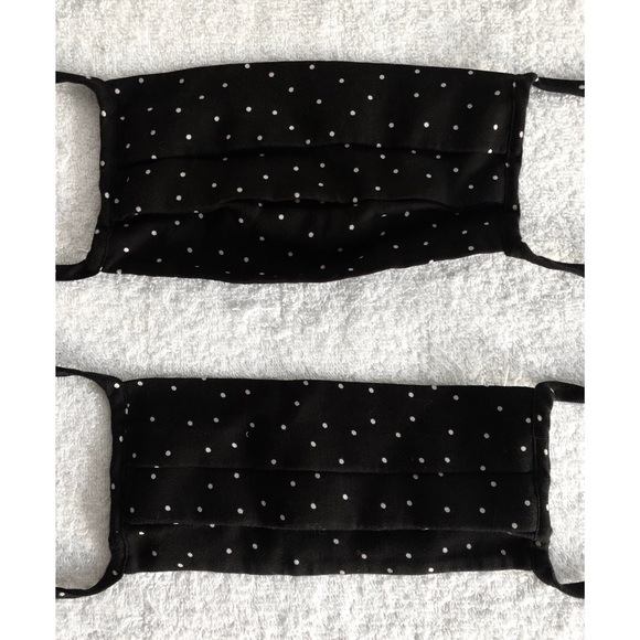 Reformation Masks - Polka Dot Print - Picture 4 of 7